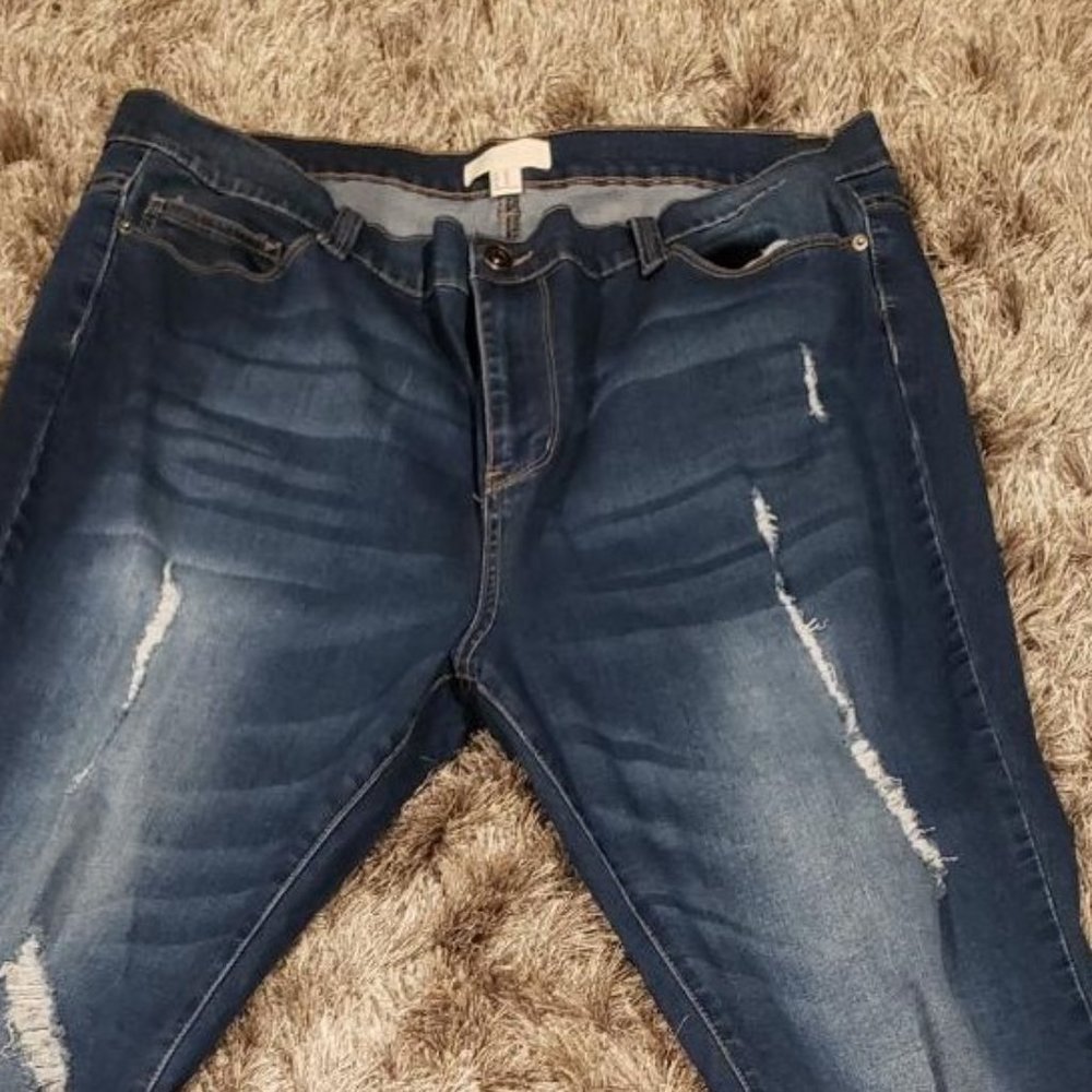 Forever 21 Distressed Jeans